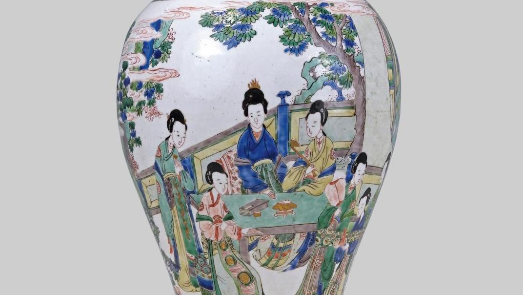 Chinese vase with or without signature: what is the difference?