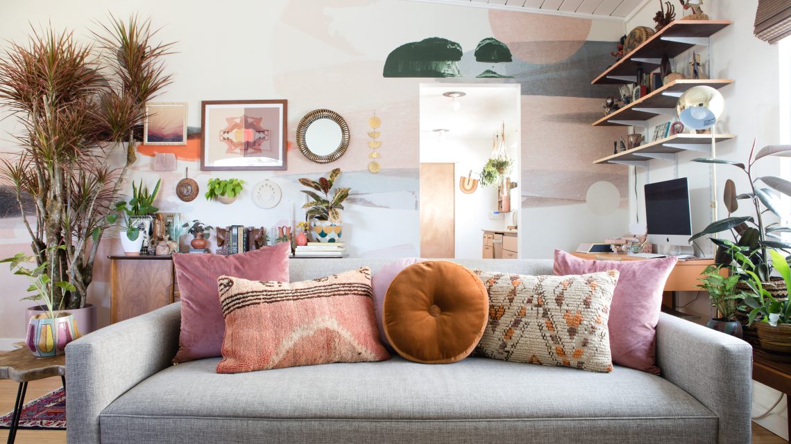 The Best Ways to Incorporate Bohemian Home Decor in a Rental